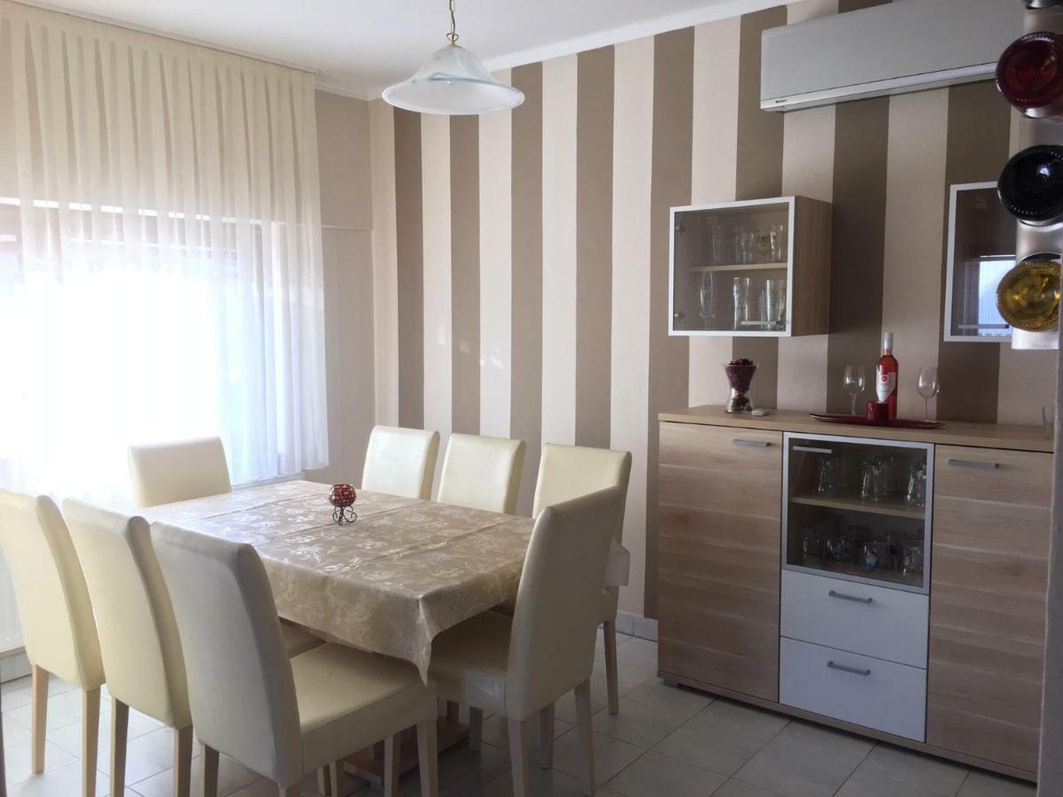 Vass Bor Vendégház Kiskoros Extérieur photo